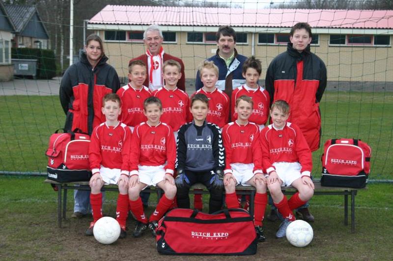 E2 seizoen 2005 2006 (foto: Tineke Stuifzand)