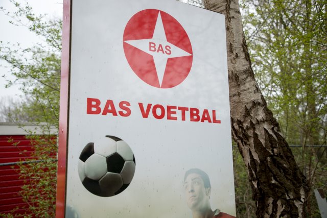 Verkoop 2e hands voetbalkleding en accessoires
