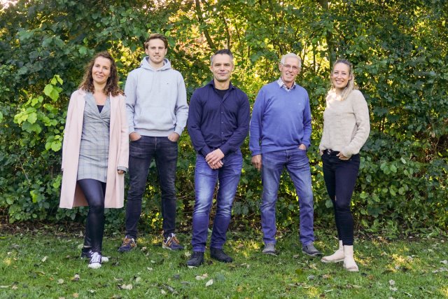 Mail adres informatie@basvoetbal.nl operationeel